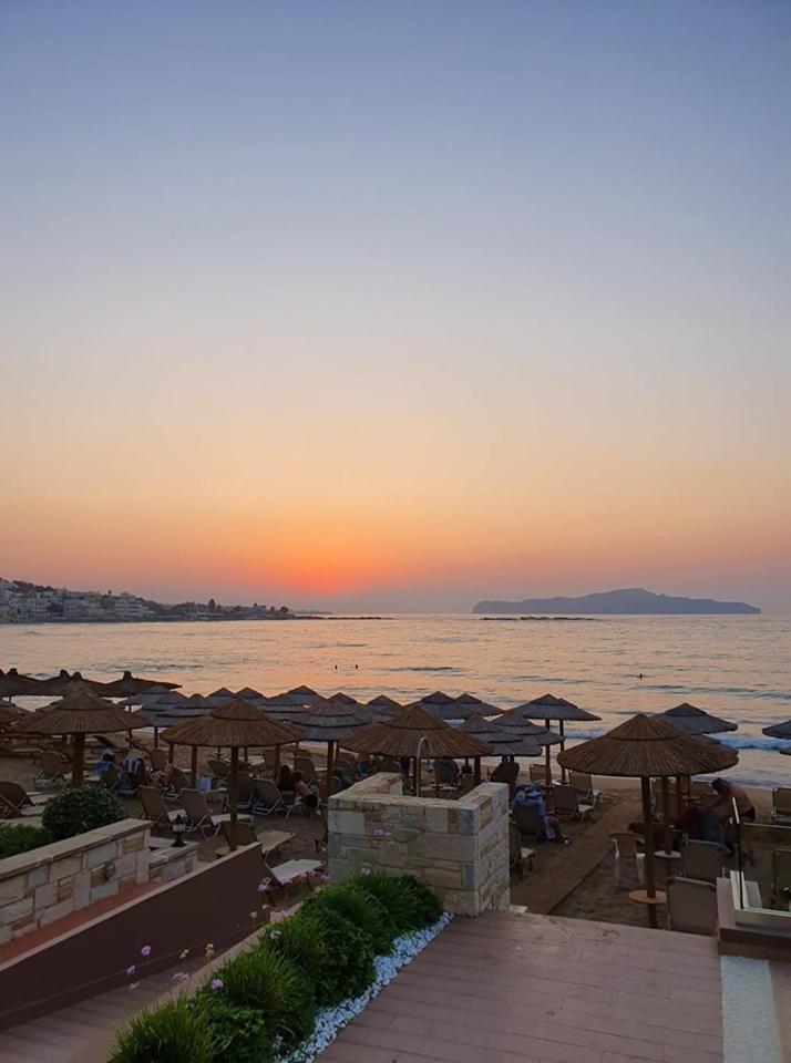 Golden Bay Aparthotel Kato Daratso Rum bild