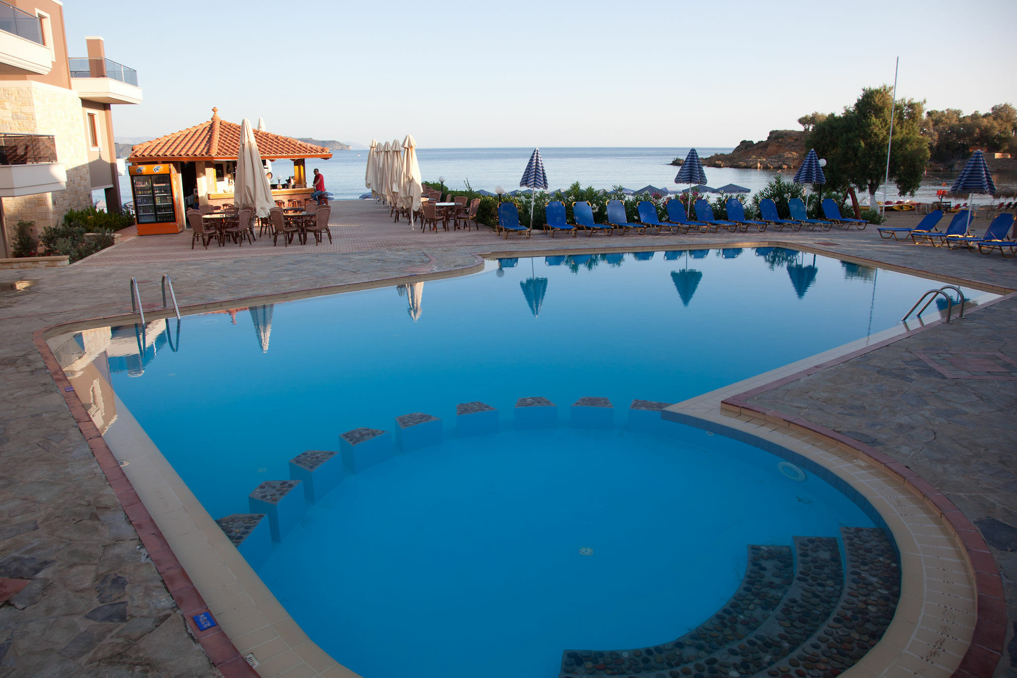Golden Bay Aparthotel Kato Daratso Exteriör bild